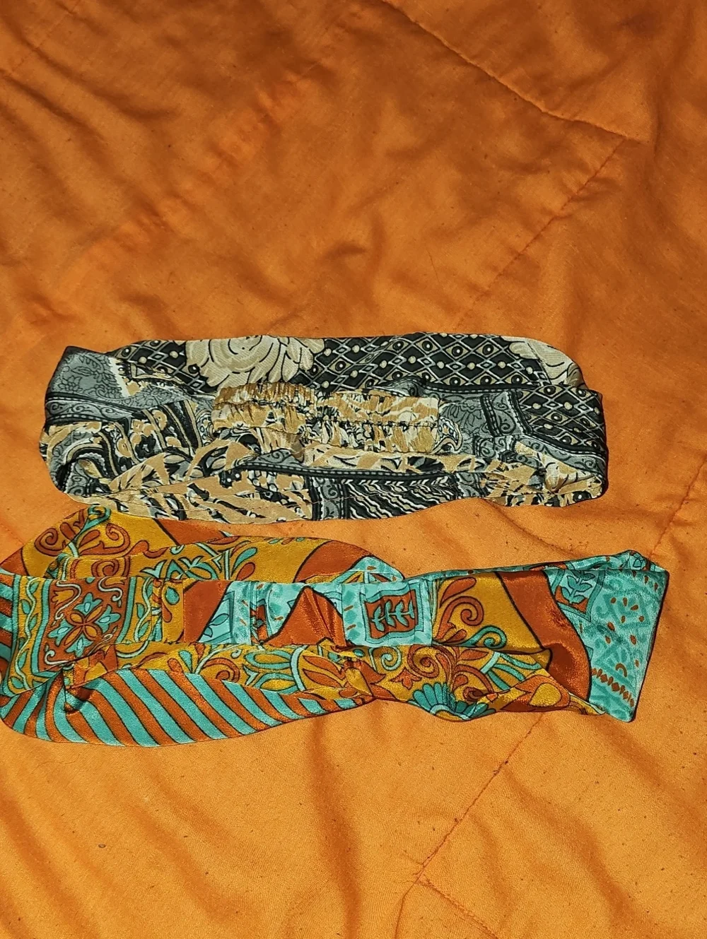 Hair Accessorie Headband Lot!! Silky And Comfy Like Nee Condition!!